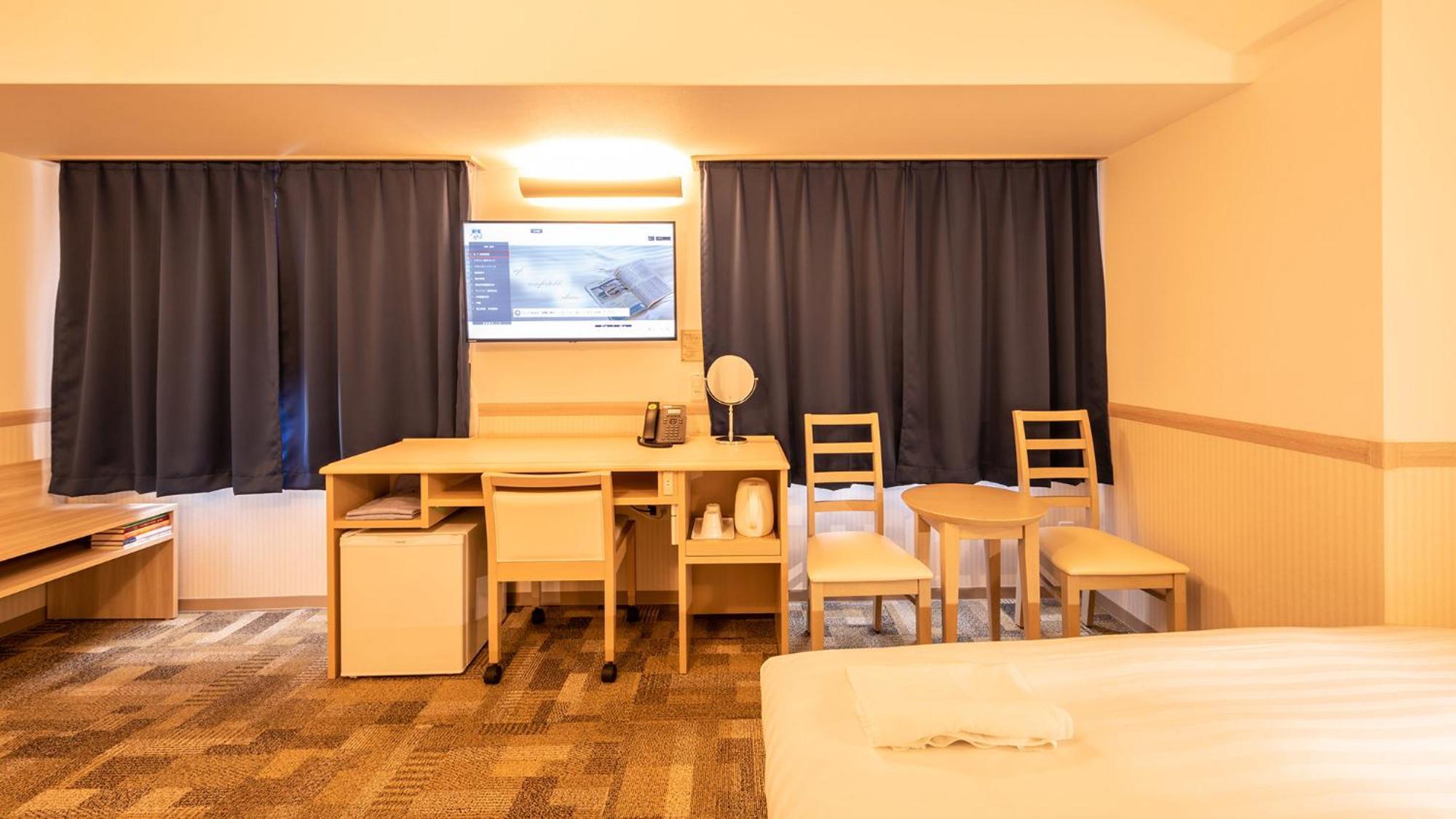 Toyoko Inn Tsubame Sanjo Ekimae Habitación foto